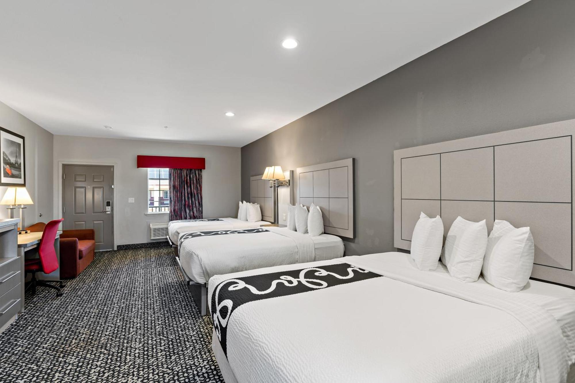 Paris Inn & Suites מראה חיצוני תמונה