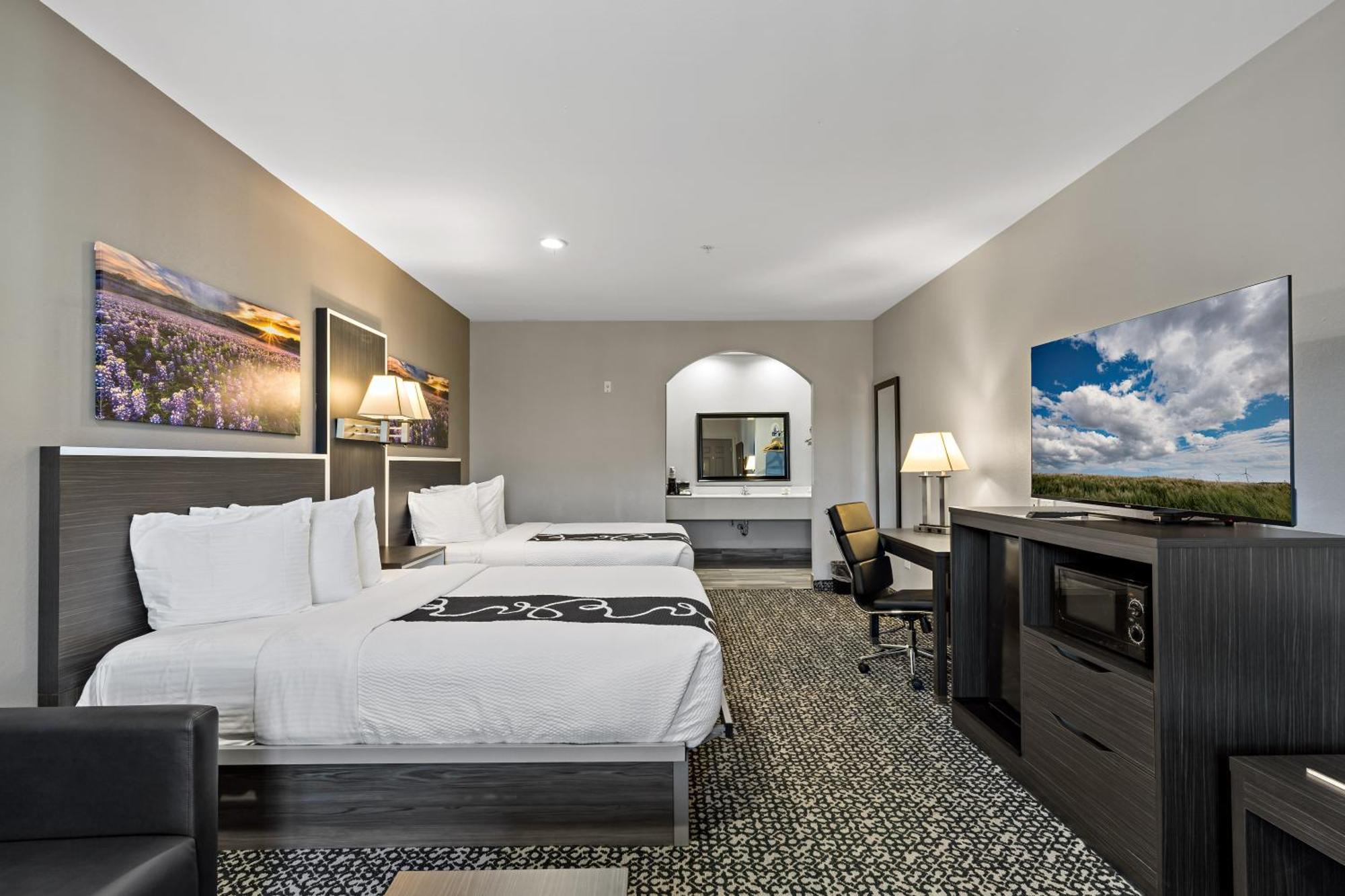 Paris Inn & Suites מראה חיצוני תמונה