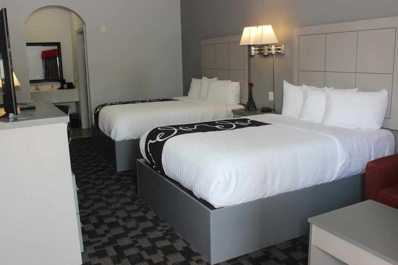 Paris Inn & Suites מראה חיצוני תמונה